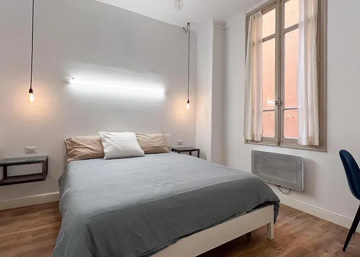 Chambre Confort Premium - Monaco 1 3*